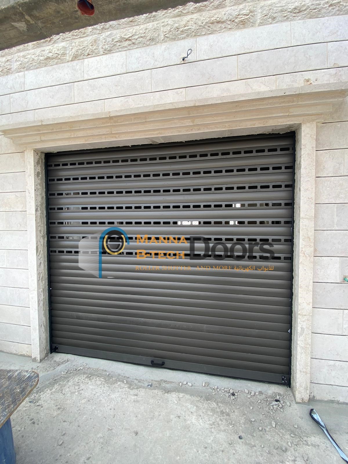 Manna b-tech Door